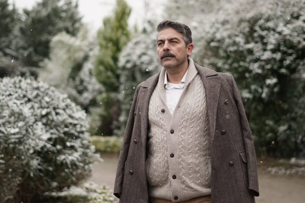 Sinan Tuzcu, “Abi” dizisinde Doğan Hancıoğlu’nun abisi Sinan rolü için