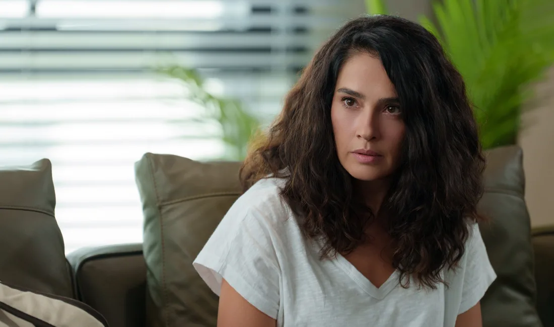 Sahtekarlar’ın Koray’ı Berk Hakman oldu Güney Kore’de büyük ses getiren