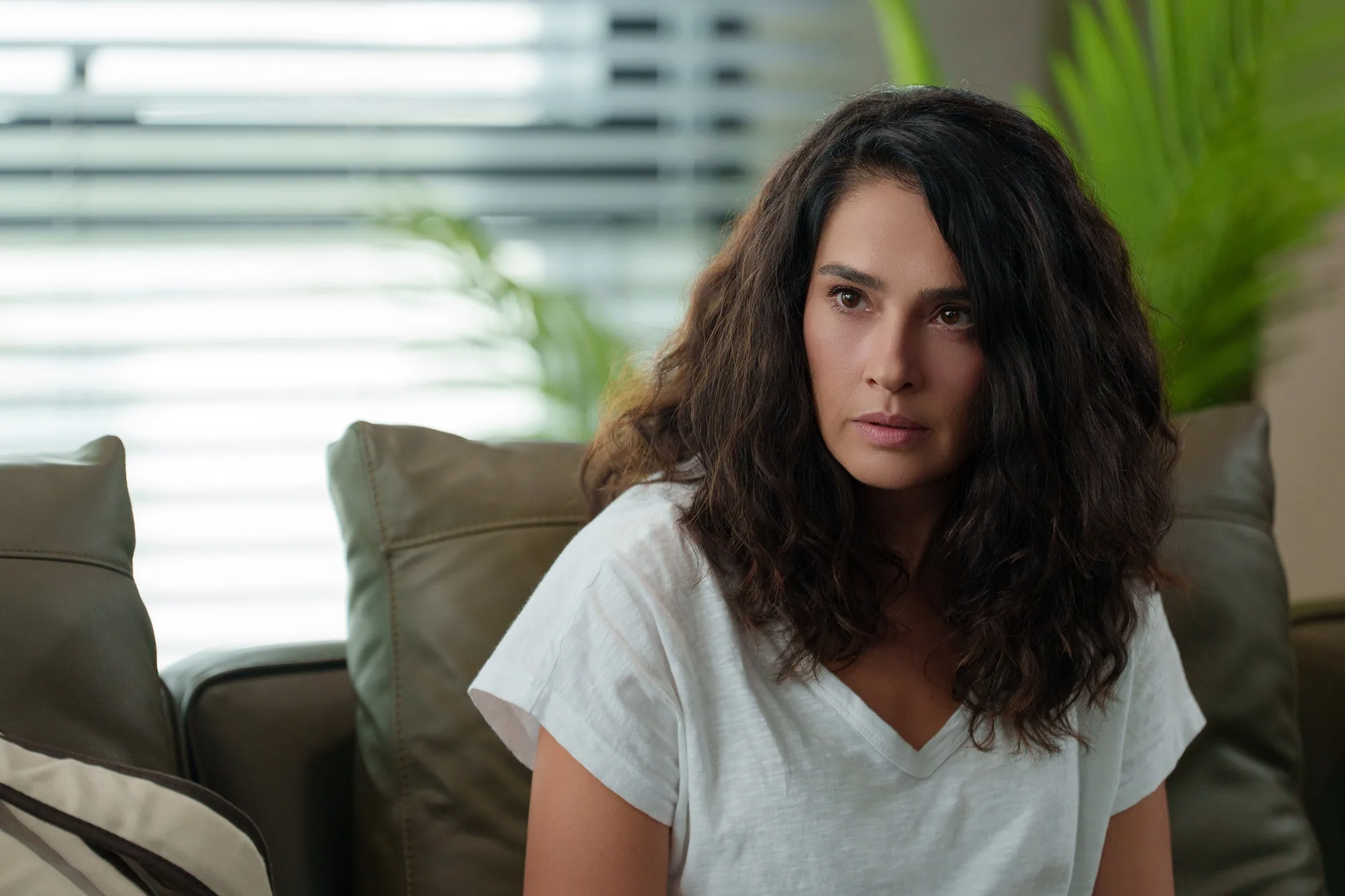 Sahtekarlar’ın Koray’ı Berk Hakman oldu Güney Kore’de büyük ses getiren