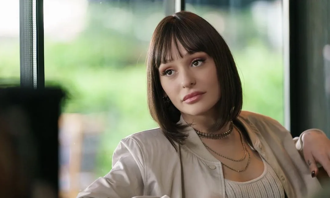 Alya, Kadife Kelepçe Dizisi İle Geri Dönüş Yapıyor Şarkıcı Alya,