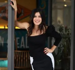 Çarpıntı Figen Kimdir? Star TV ekranlarında yayınlanan Çarpıntı dizisinde Figen