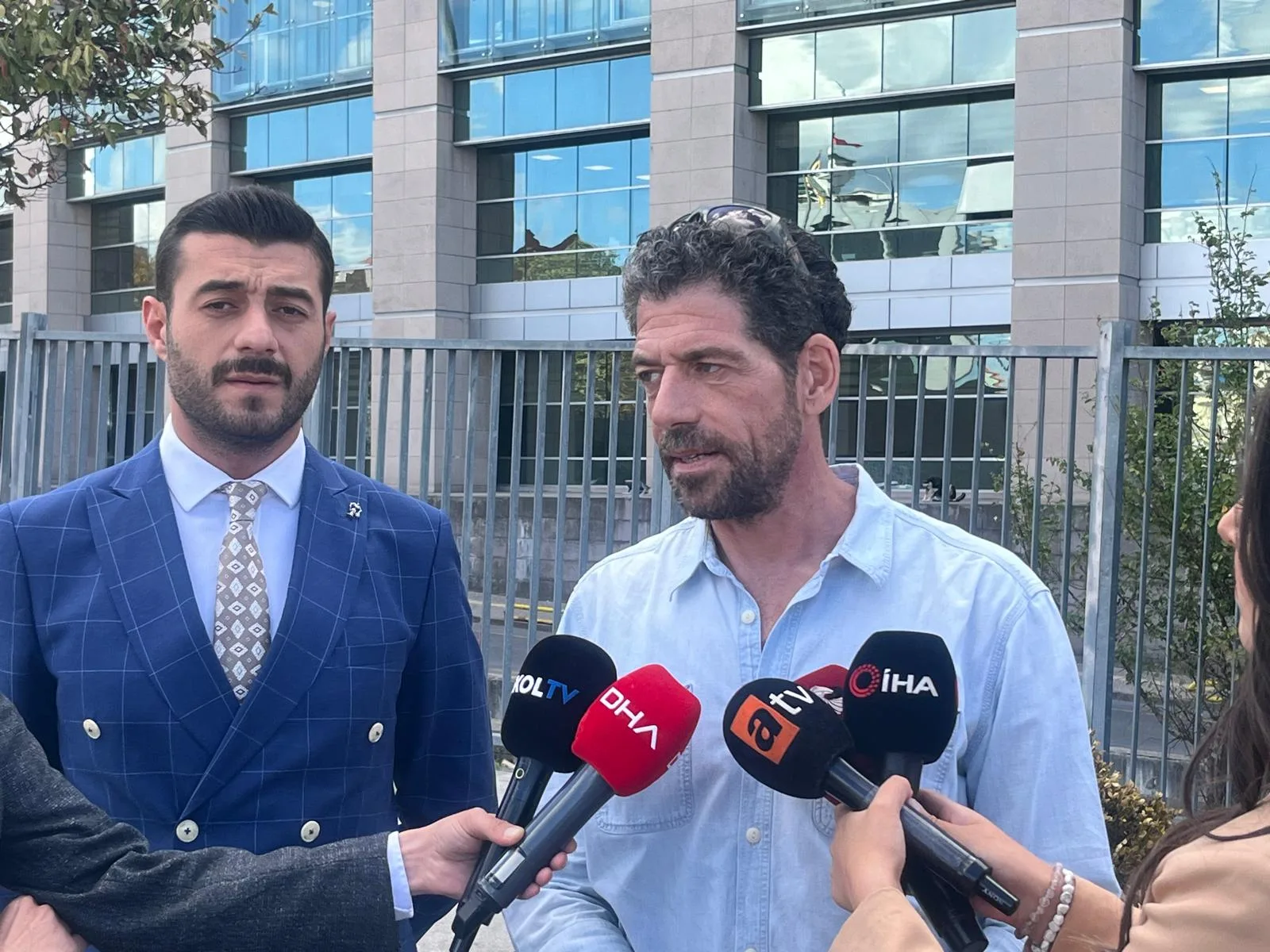 Cemal Hünal, Dreamcast Ajans ve Hakan Göçgün Hakkında Suç Duyurusunda