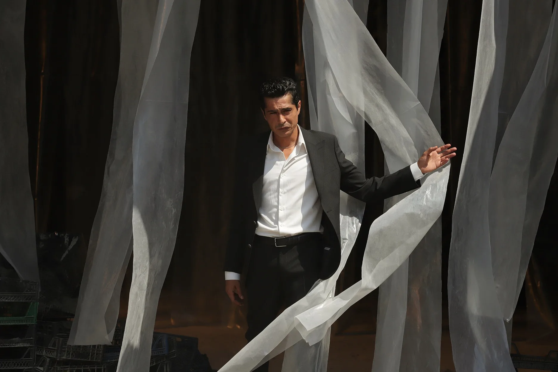 Cennetin Çocukları Dizisinin Afişi Oyuncuların Tepkisini Çekti TRT 1’in yeni