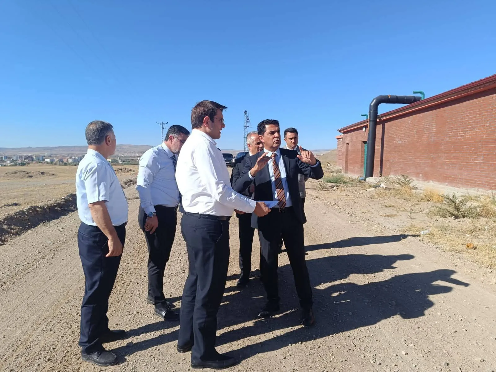 DSİ 12. Bölge Müdürü Rahmi Şahin, Yerköy Kaymakamı Mehmet Halis