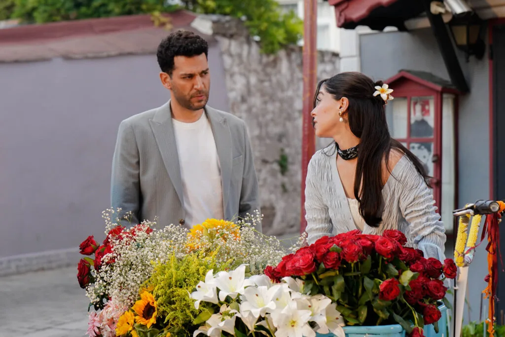 Güller ve Günahlar Dizisi Çekimlerine Devam Ediyor Kanal D ekranlarında