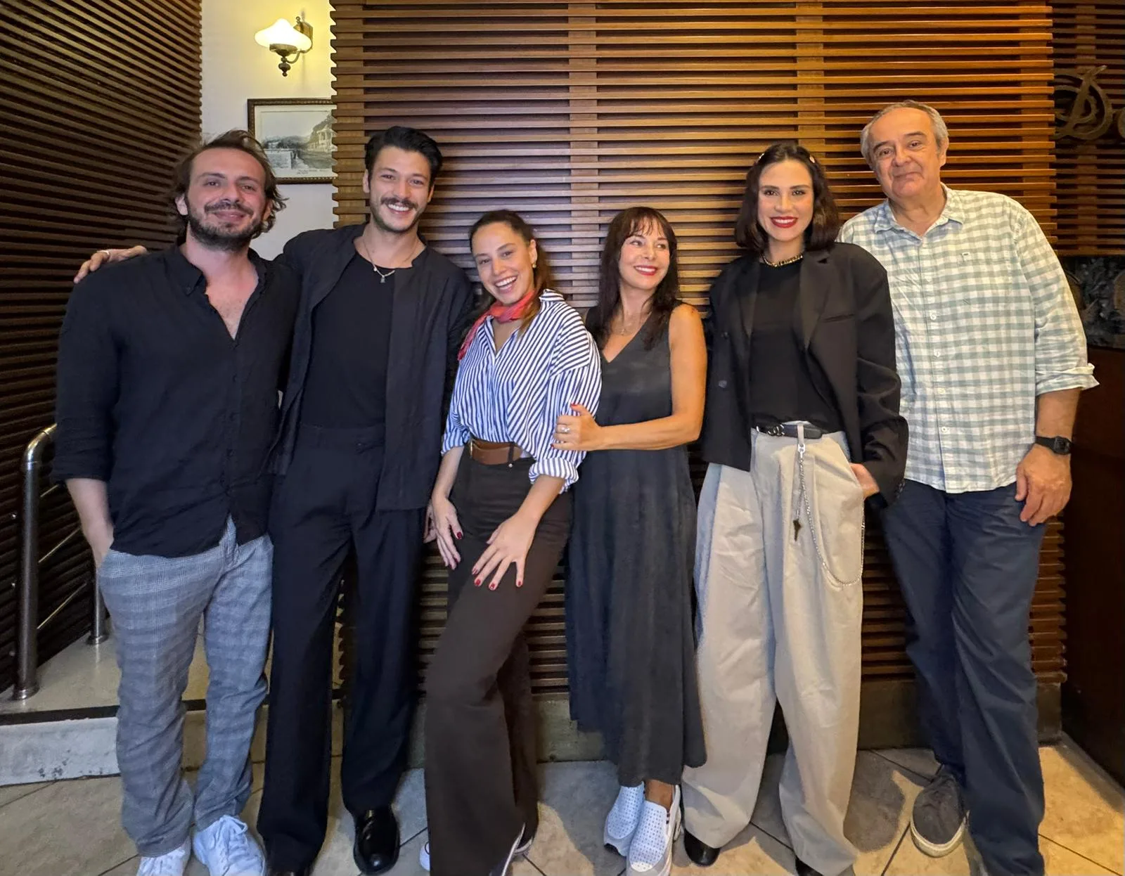 Şerif Erol, Şenay Gürler, Kubilay Aka, Aslı İnandık, Şükran Ovalı