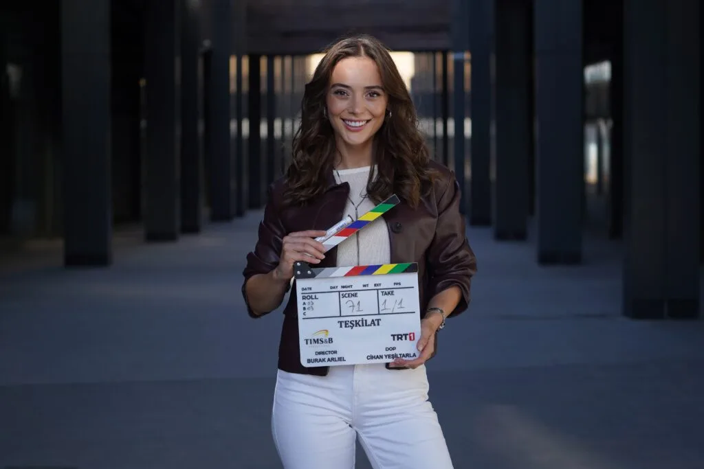 TRT1’in beş sezondur pazar akşamlarına damga vuran dizisi Teşkilat’a Rabia