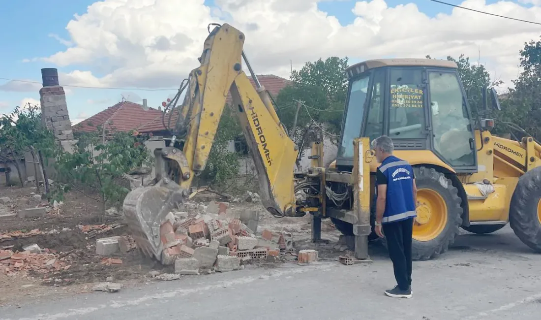 Sorgun Belediyesi, şehir genelinde tespit edilen kaçak ve imara aykırı