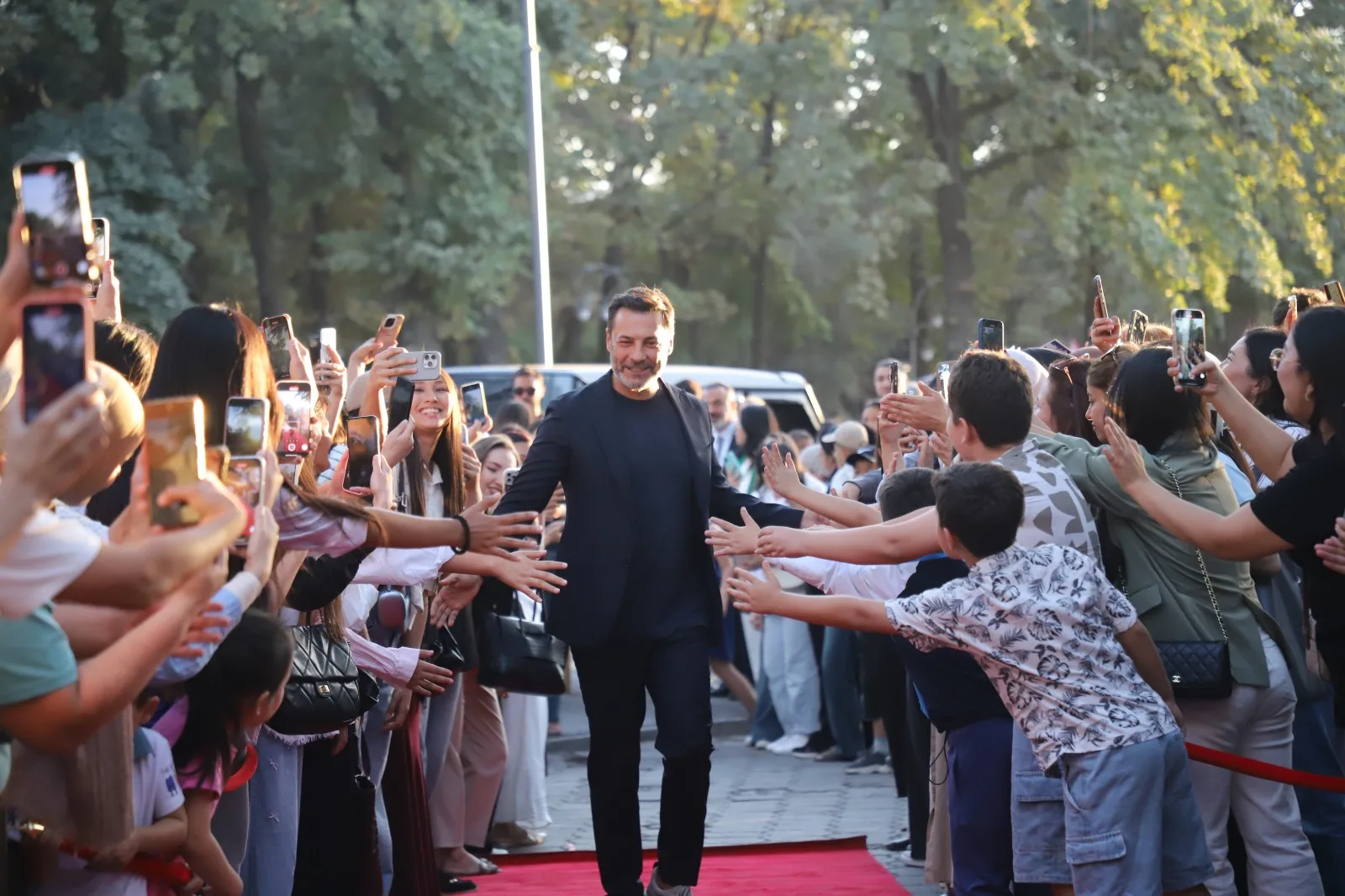 Barış Kılıç, Türk Sinema Günleri’nde Ödül Aldı Türkiye ve Kırgızistan