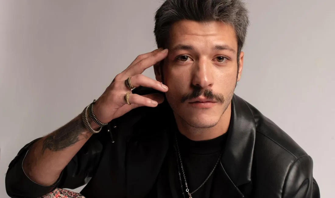 Kubilay Aka, Serdar Ortaç’ı Canlandırmayacak Kubilay Aka, sosyal medyada dolaşan