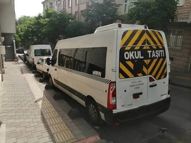 Yozgat Valiliği, okulların açılmasıyla birlikte öğrencilerin güvenliği konusunda uyarılarda bulundu.