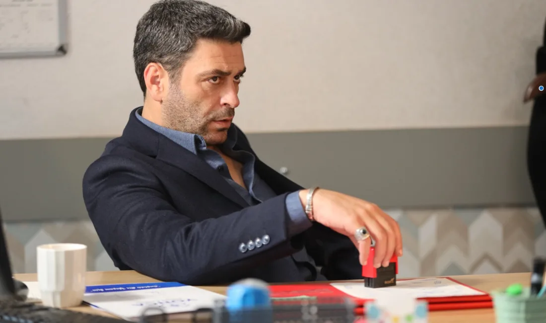 Ozan Akbaba, “Uzak Şehir” dizisindeki performansıyla reyting rekorları kırdı! Geçen