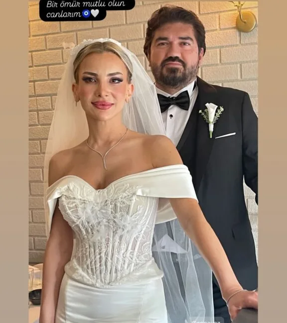 Rasim Ozan Kütahyalı Pilates Eğitmeni Pınar Ayvaz’la Evlendi Eski eşi