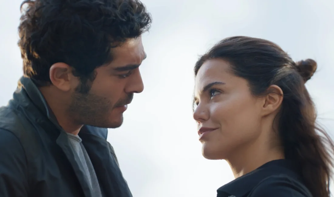 Hilal Altınbilek ve Burak Deniz’in Başrolünde Olduğu Yeni Dizi 12