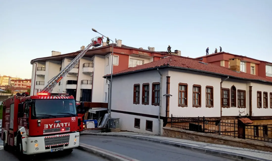 Yozgat’ta biri mutfaktaki bulaşık makinesinden kaynaklandığı iddia edilen yangın olmak
