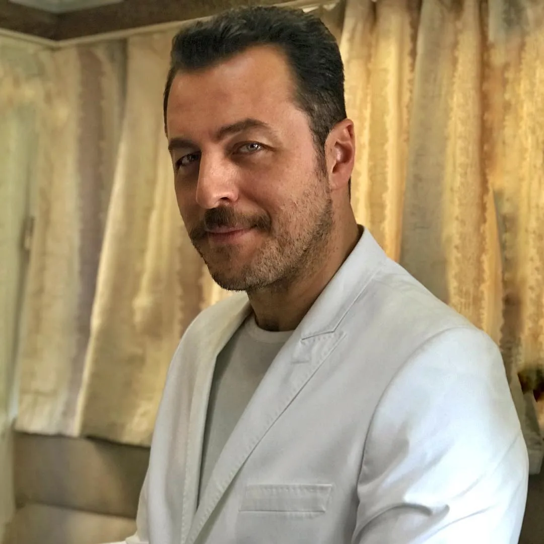 Ekin Koç, Milli Bilardocu Semih Saygıner’in Hayatını Anlatacak Netflix Dizisi