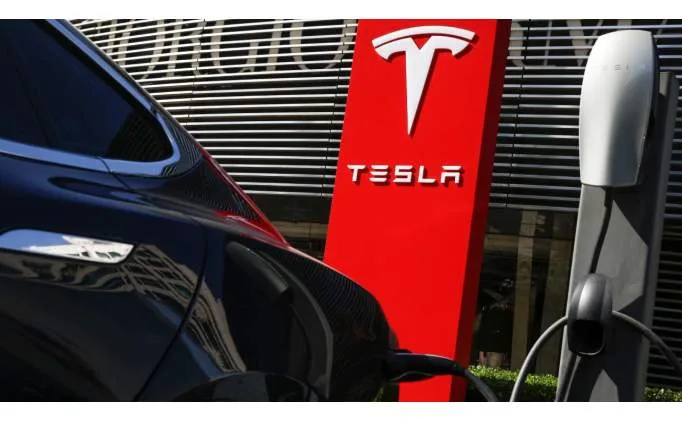 ABD Ek Gümrük İndirimi: ABD Üretimli Araçlar Hangileri? Türkiye'de ithal ürünlerde yeni bir dönem, ABD'den gelen vergi indirimi