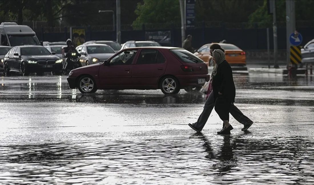 Yozgat Valiliği, yağışlı hava koşulları nedeniyle sürücüleri dikkatli olmaya ve