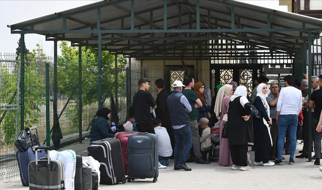 İçişleri Bakanı Ali Yerlikaya, Suriye'deki gelişmelerin ardından toplam 509 bin