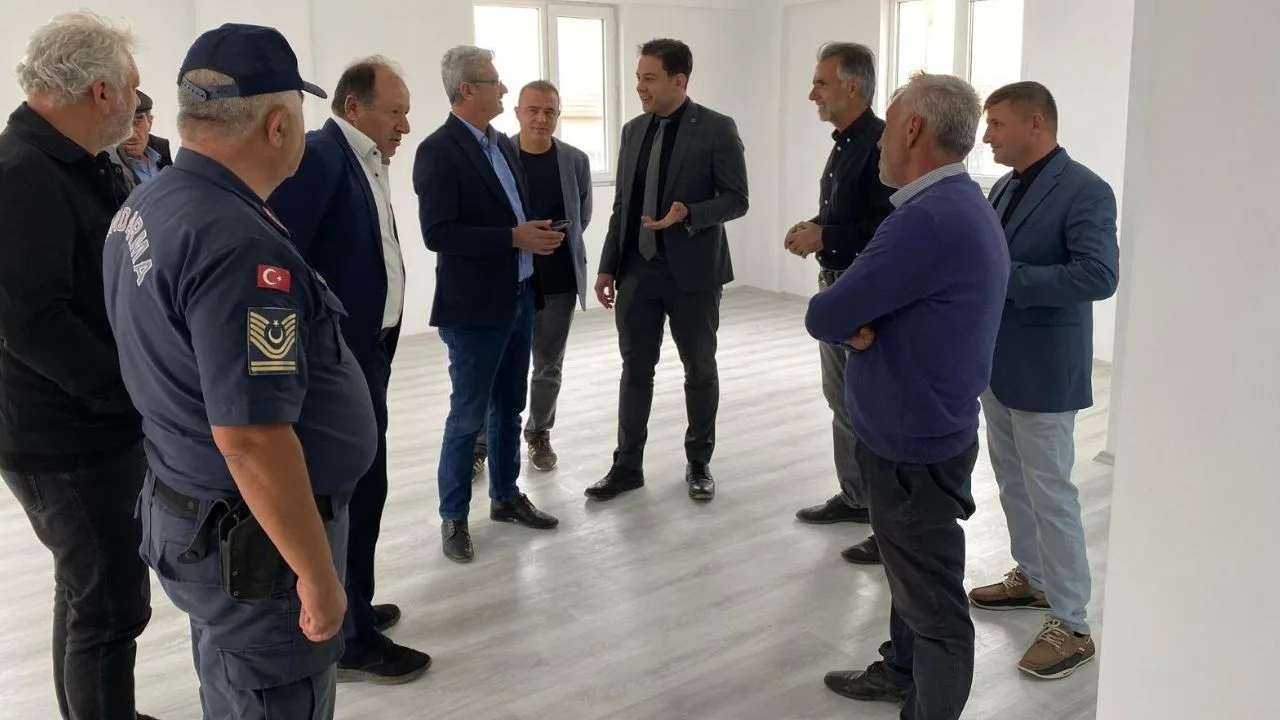 Yozgat’ın Saraykent ilçesinde Kaymakam Mete Öztürk, ilçeye bağlı Kamberli, Çiçekli