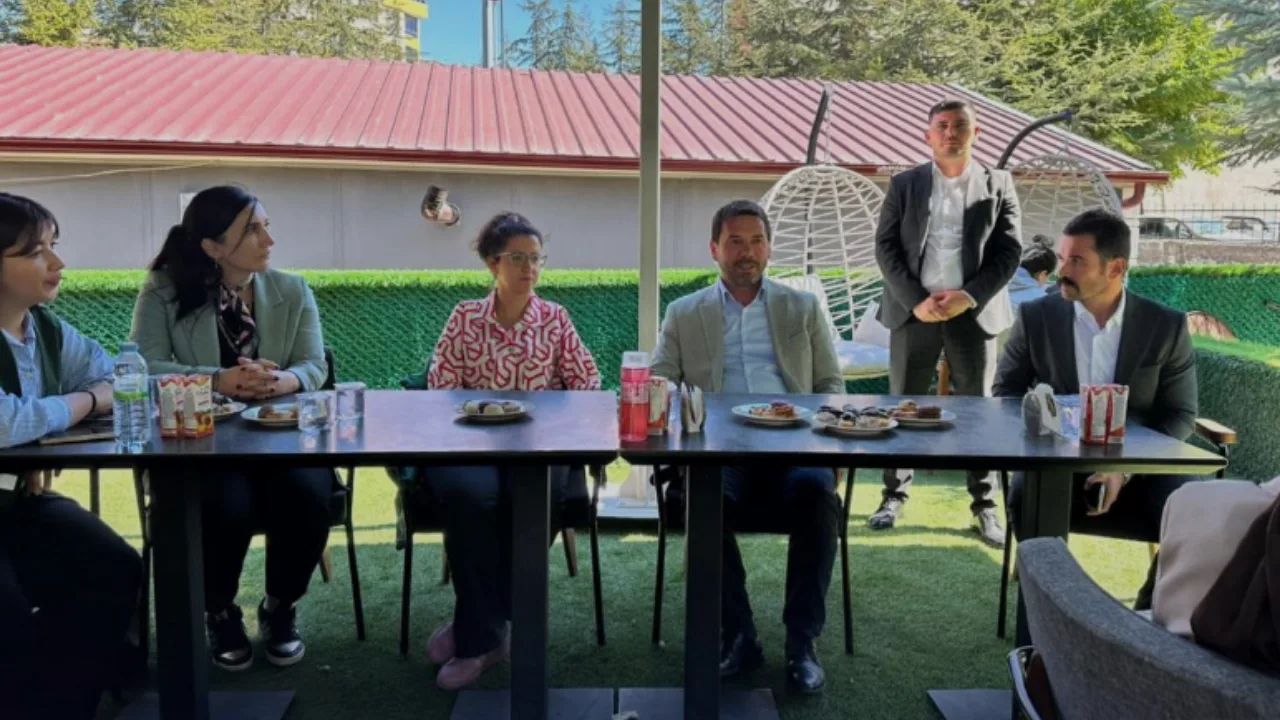 Yozgat'ın Sarıkaya Belediyesi, Yeşilay Danışmanlık Merkezi (YEDAM) Yozgat Şubesi’nden gelen