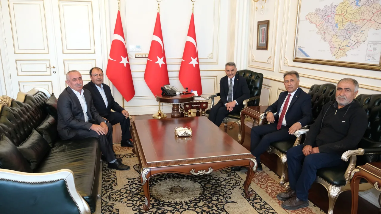 Yozgat’ta, ilçelerin ve köylerin yerel yönetim temsilcileri, Vali Mehmet Ali