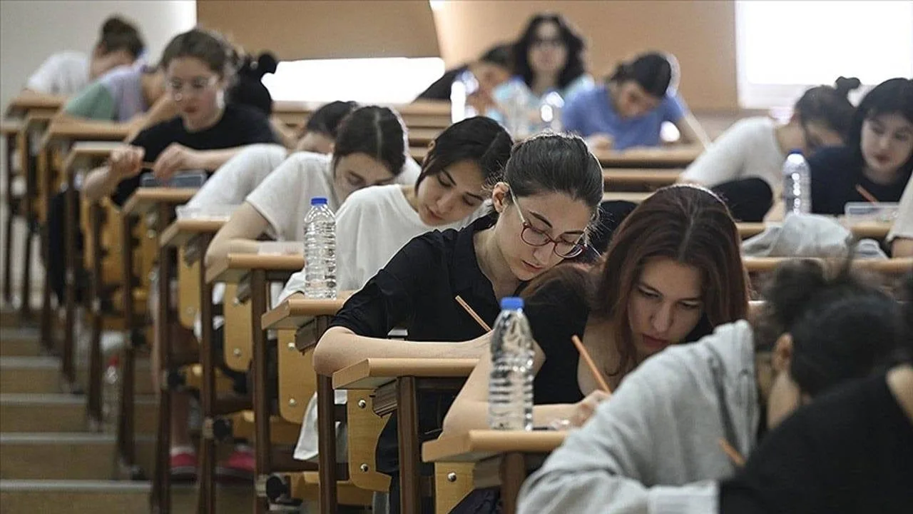 2025-YKS ek yerleştirme süreci başladı. ÖSYM tarafından açıklanan ek tercih