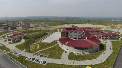 Yozgat Bozok Üniversitesi, Tıp Fakültesi bünyesinde çeşitli anabilim dallarında öğretim
