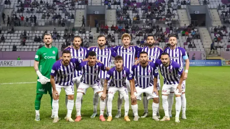 TFF 3. Lig'de Ordu'nun köklü takımları 52 Orduspor ile Orduspor,