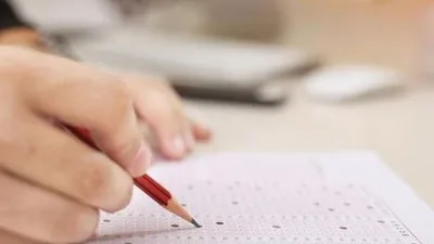 ÖSYM, 2025-Yükseköğretim Kurumları Sınavı (YKS) ek yerleştirme sonuçlarının açıklandığını duyurdu.