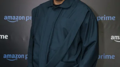 Mahir Günşiray, yeni dizi projesi olan “Kıskanmak”ta “Selim Hoca” karakterine