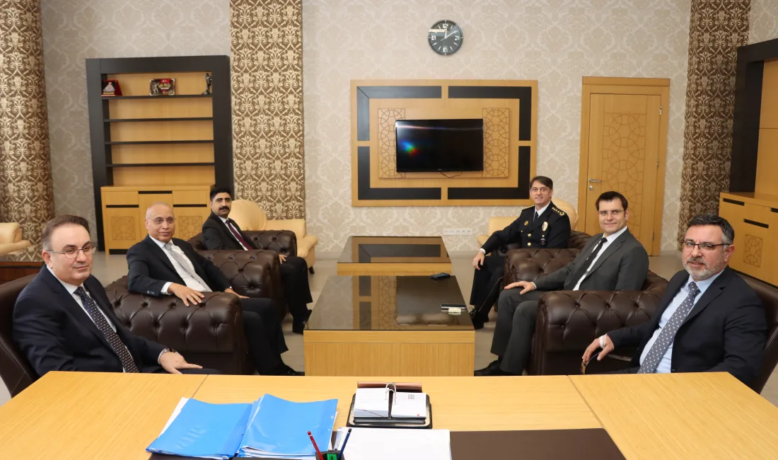 Yozgatlı Emniyet Genel Müdür Yardımcısı Fatih Kaya, Yerköy’de Ziyaretlerde Bulundu Yozgatlı Emniyet Genel Müdür Yardımcısı Fatih Kaya, Yerköy ilçemizde çeşitli