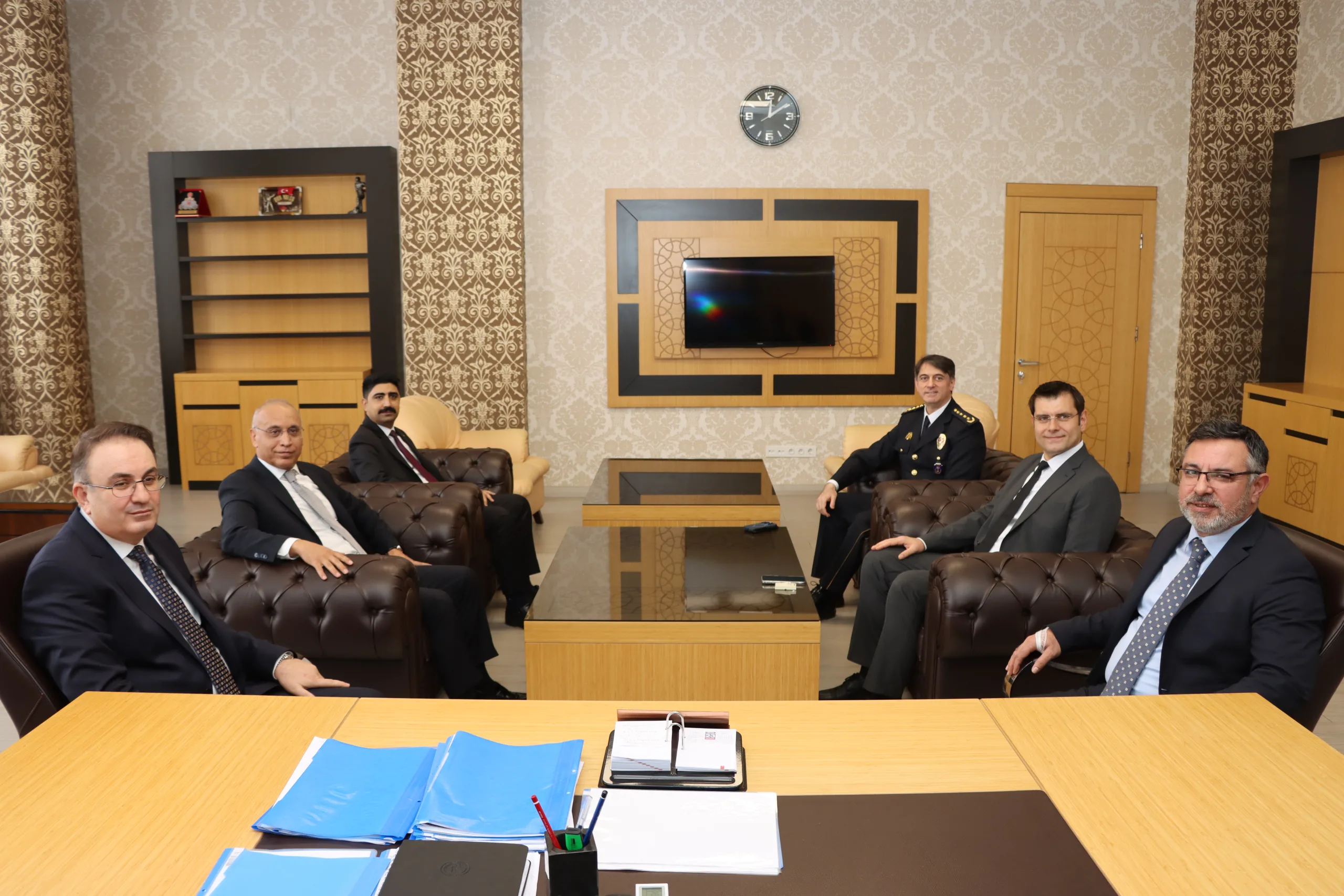 Yozgatlı Emniyet Genel Müdür Yardımcısı Fatih Kaya, Yerköy ilçemizde çeşitli