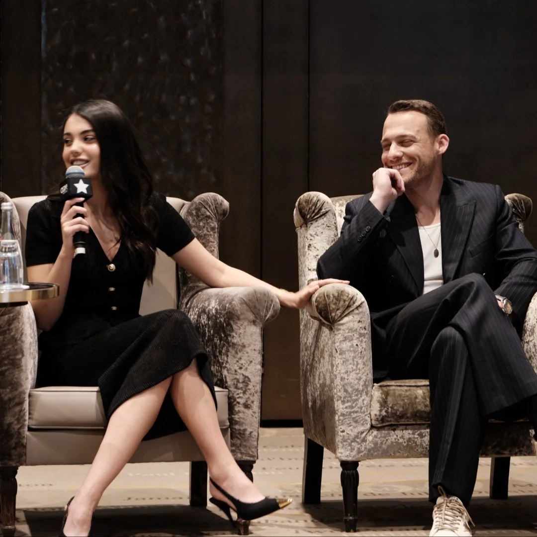 Çarpıntı Dizisinin Başrol Oyuncuları Mipcom Fuarına Katıldı Star TV’nin OGM