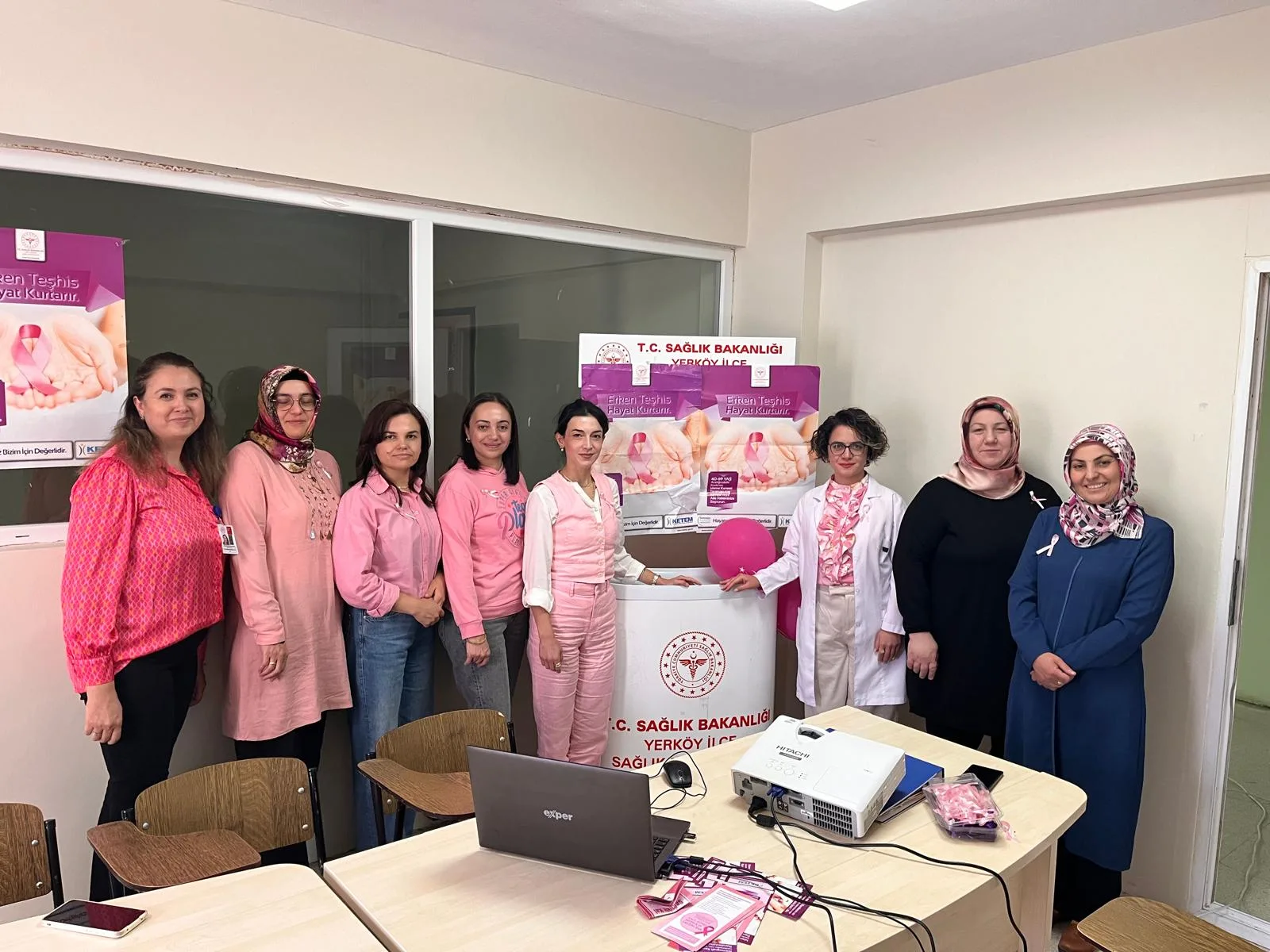 Yerköy İlçe Sağlık Müdürlüğü, Meme Kanseri Farkındalık Haftası kapsamında bilgilendirme