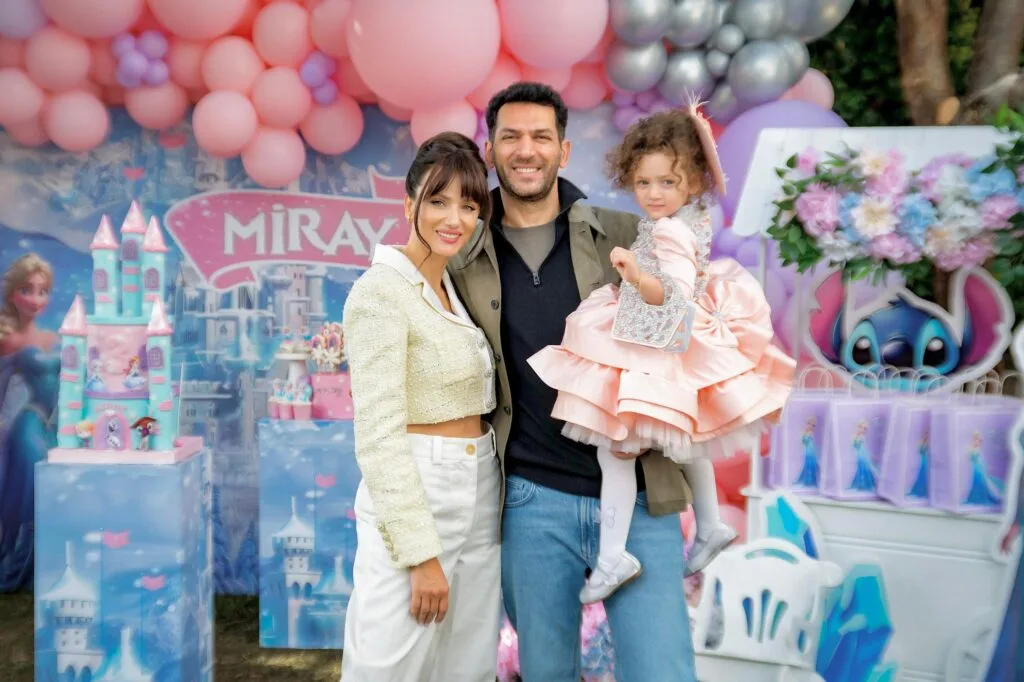 Murat Yıldırım ve İman Elbani Kızları Miray’ın Doğum Gününü Kutladı