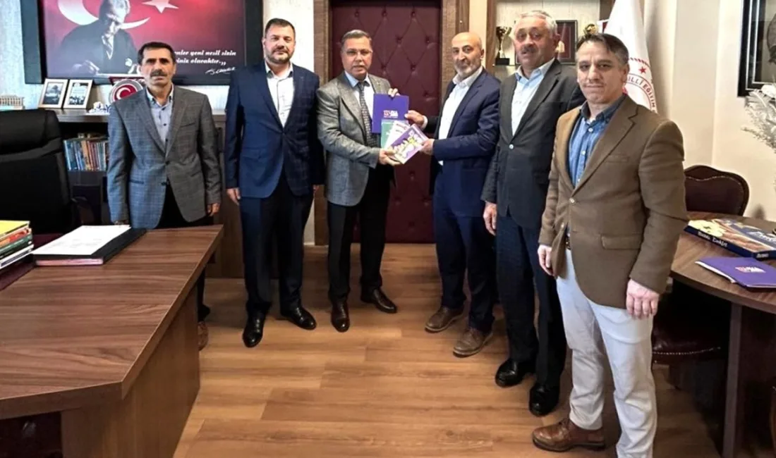 İLKSAV tarafından düzenlenen 13. Ufka Yolculuk Bilgi ve Kültür Yarışması’nın