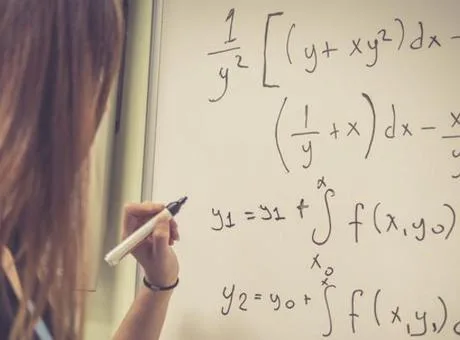 Ardışık Çift Sayıların Toplamı Nasıl Hesaplanır? Formülü ve Örnekleriyle Açıklıyoruz Matematikte sıkça karşılaşılan ardışık çift sayıların toplamını hesaplamak, sayıların düzenini