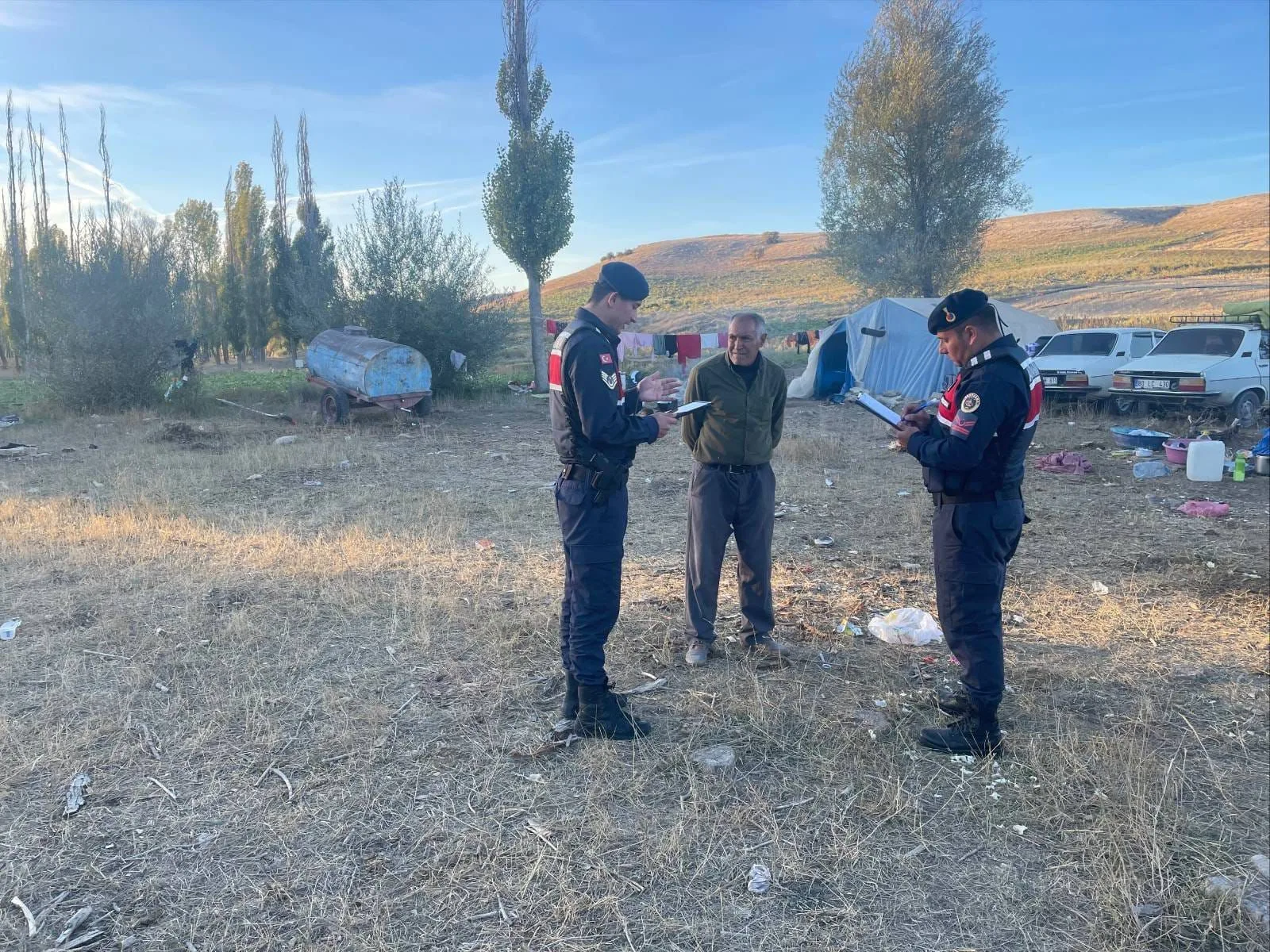 Boğazlıyan İlçe Jandarma Komutanlığı, mevsimlik işçilerin denetimini yaptı ve Osmaniye’den