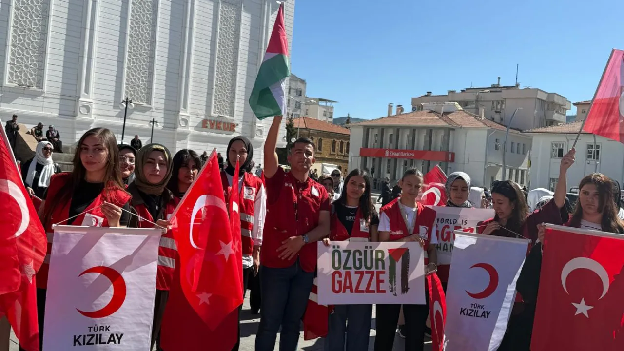 Yozgat Bozok Üniversitesi Genç Kızılay Topluluğu, Gazze'deki insanlık dramına dikkat