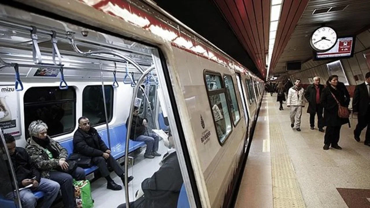 İstanbul Büyükşehir Belediyesi (İBB) iştirakine bağlı Metro İstanbul, birden fazla