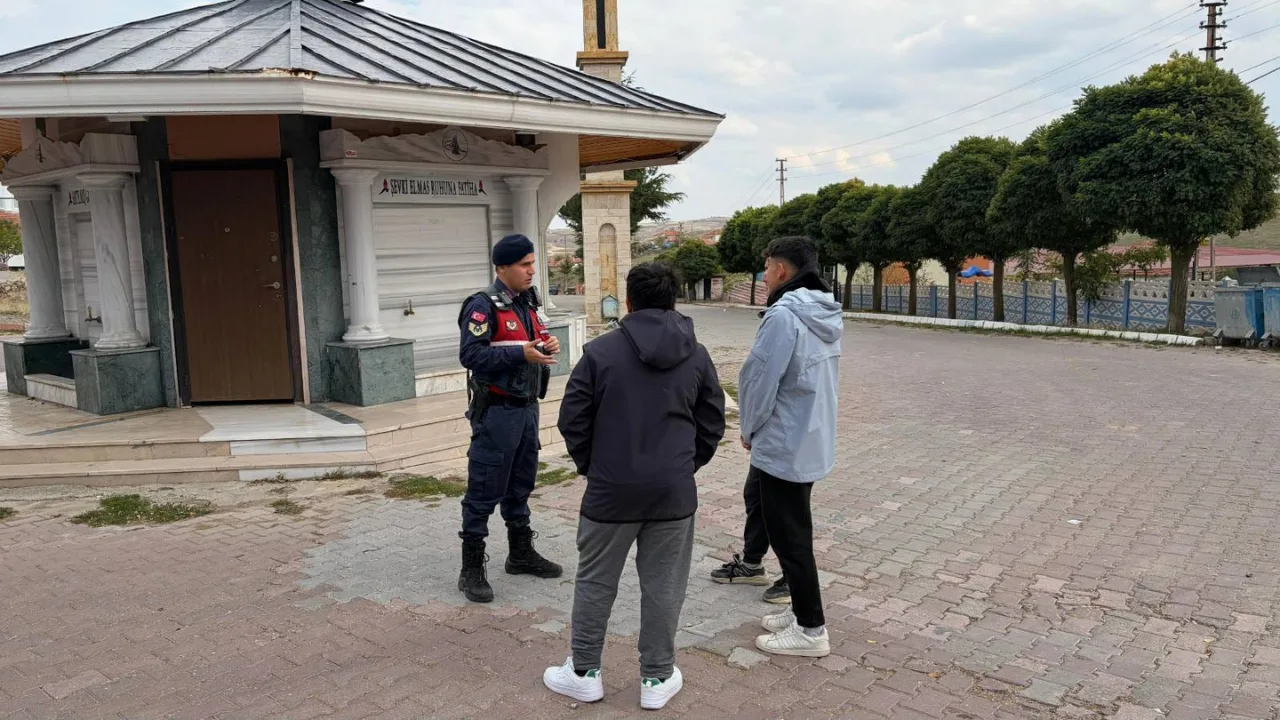 Saraykent İlçe Jandarma Komutanlığı, Ozan Beldesi ve Benli Köyü’nde güvenlik
