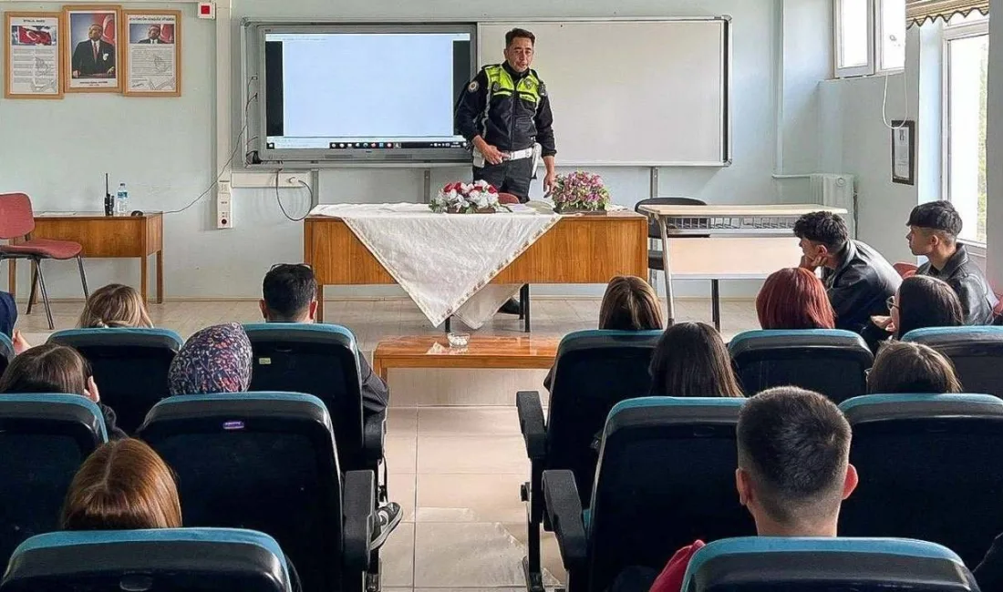 Yozgat'ta Atatürk Mesleki ve Teknik Anadolu Lisesi öğrencilerine, trafik güvenliği