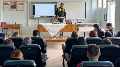 Yozgat'ta Atatürk Mesleki ve Teknik Anadolu Lisesi öğrencilerine, trafik güvenliği