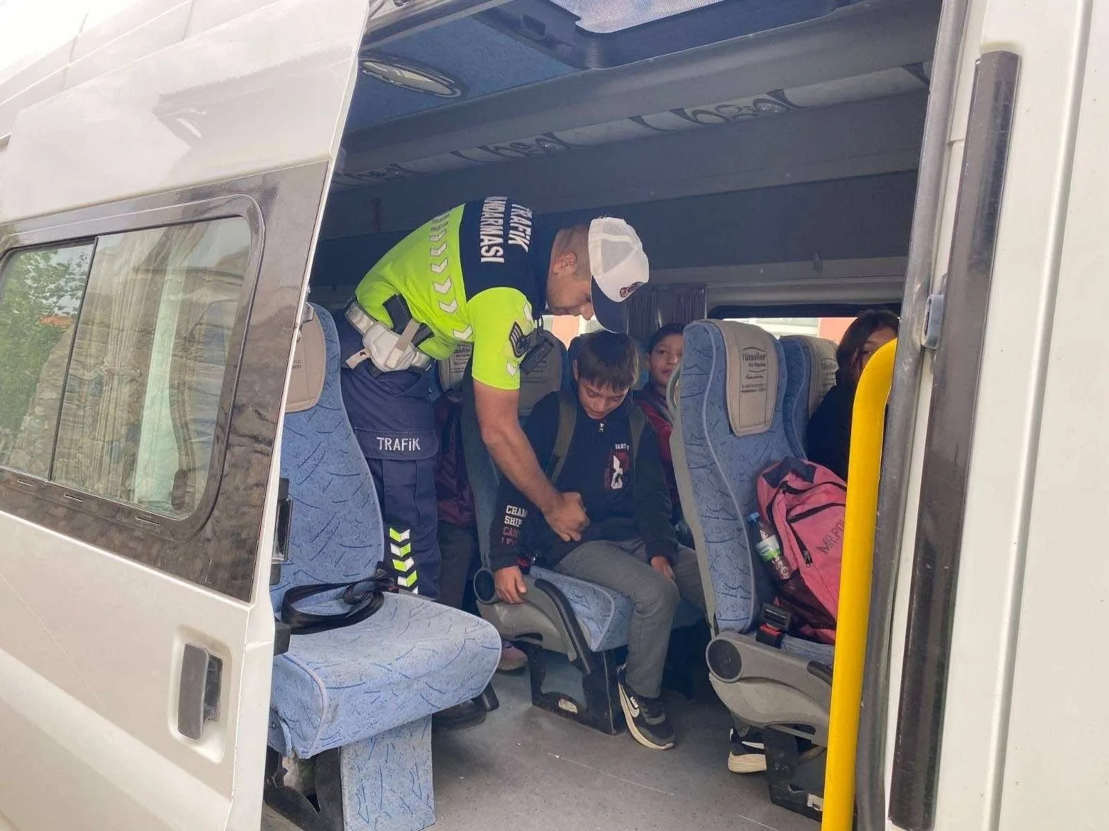 Yeni eğitim-öğretim döneminin başlamasıyla Yozgat İl Jandarma Komutanlığı, okul servis