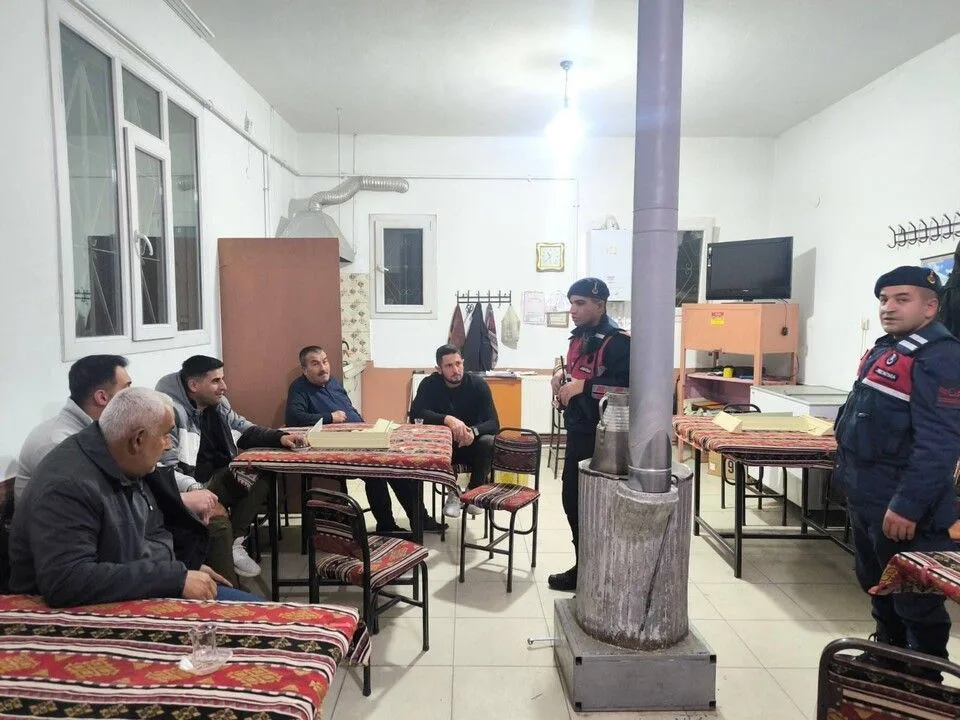 Yozgat’ın Saraykent ilçesinde, İlçe Jandarma Komutanlığı ekipleri tarafından köylerde "Kültür