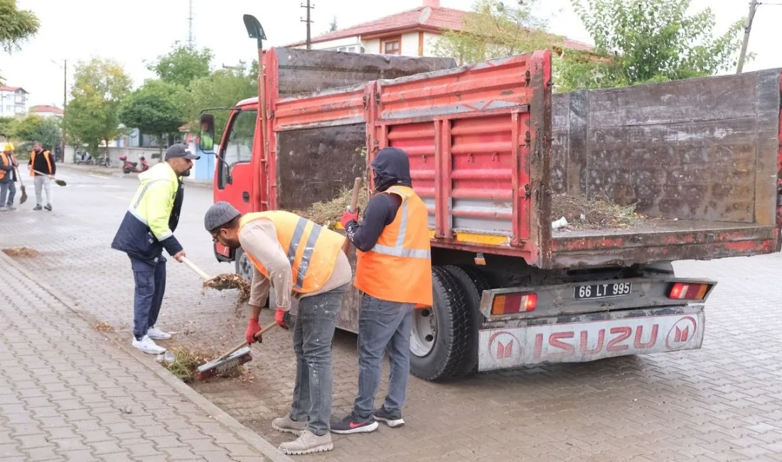 Sorgun Belediyesi, "Temizlik imandandır" anlayışıyla Ahmetefendi Mahallesi’nde kapsamlı bir temizlik