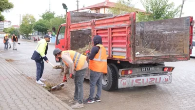 Sorgun Belediyesi, "Temizlik imandandır" anlayışıyla Ahmetefendi Mahallesi’nde kapsamlı bir temizlik