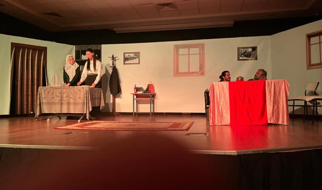 Sorgun Belediyesi Tiyatro Topluluğu, “Bayram Sabahı” ve “Kral Çıplak” adlı