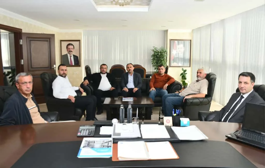 Sorgun Kaymakamı Abdurrezzak Canpolat, Sorgun Ticaret ve Sanayi Odası Başkanı